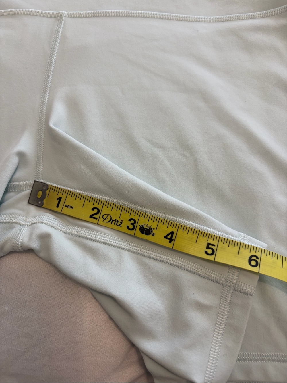 Lululemon Align High-Rise Short 6" Mint breeze color. Size 12 - Picture 12 of 12